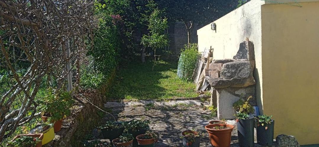 Casita Con Terreno A 10 Minutos Del Centro De Vigo Moaña Exterior foto