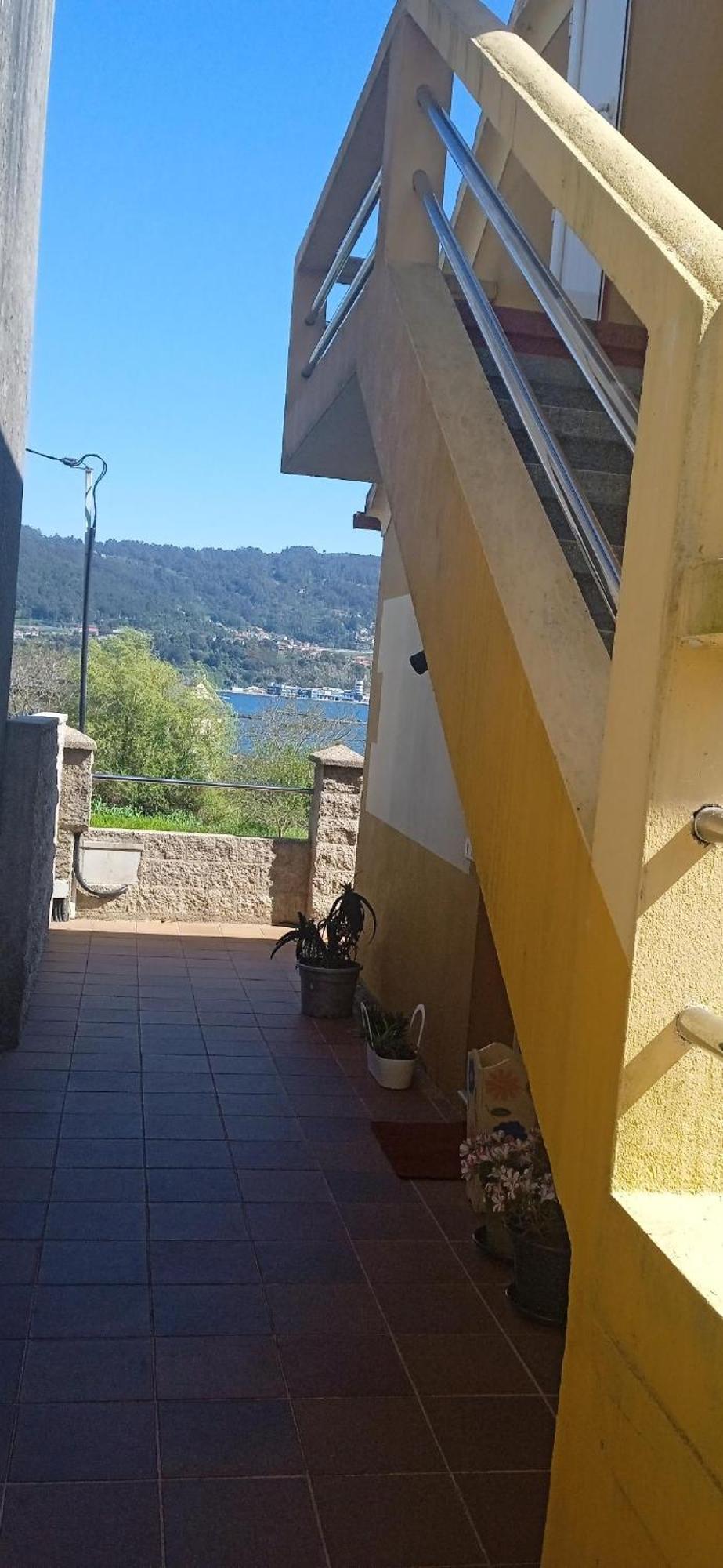 Casita Con Terreno A 10 Minutos Del Centro De Vigo Moaña Exterior foto
